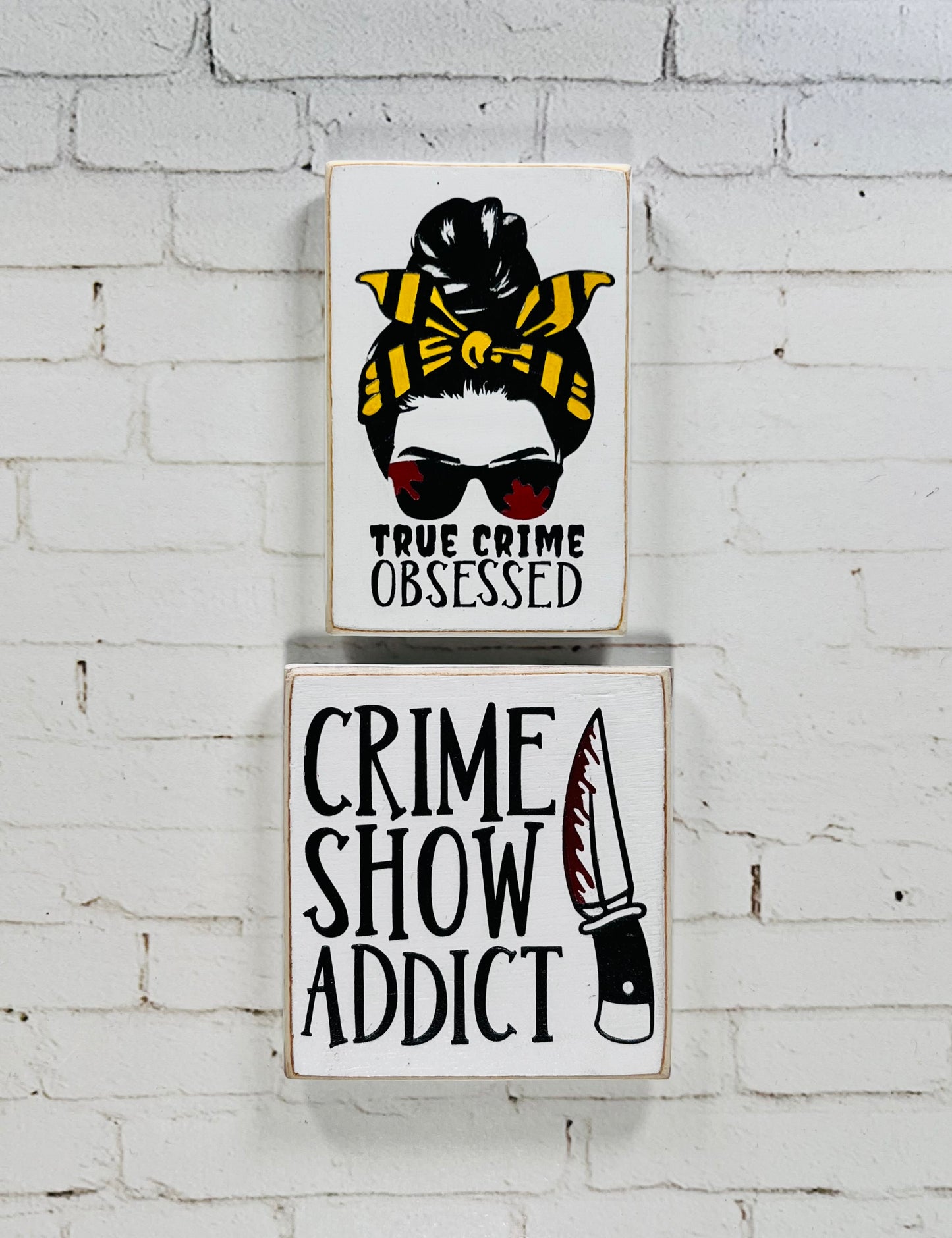 Crime Show Magnet Set