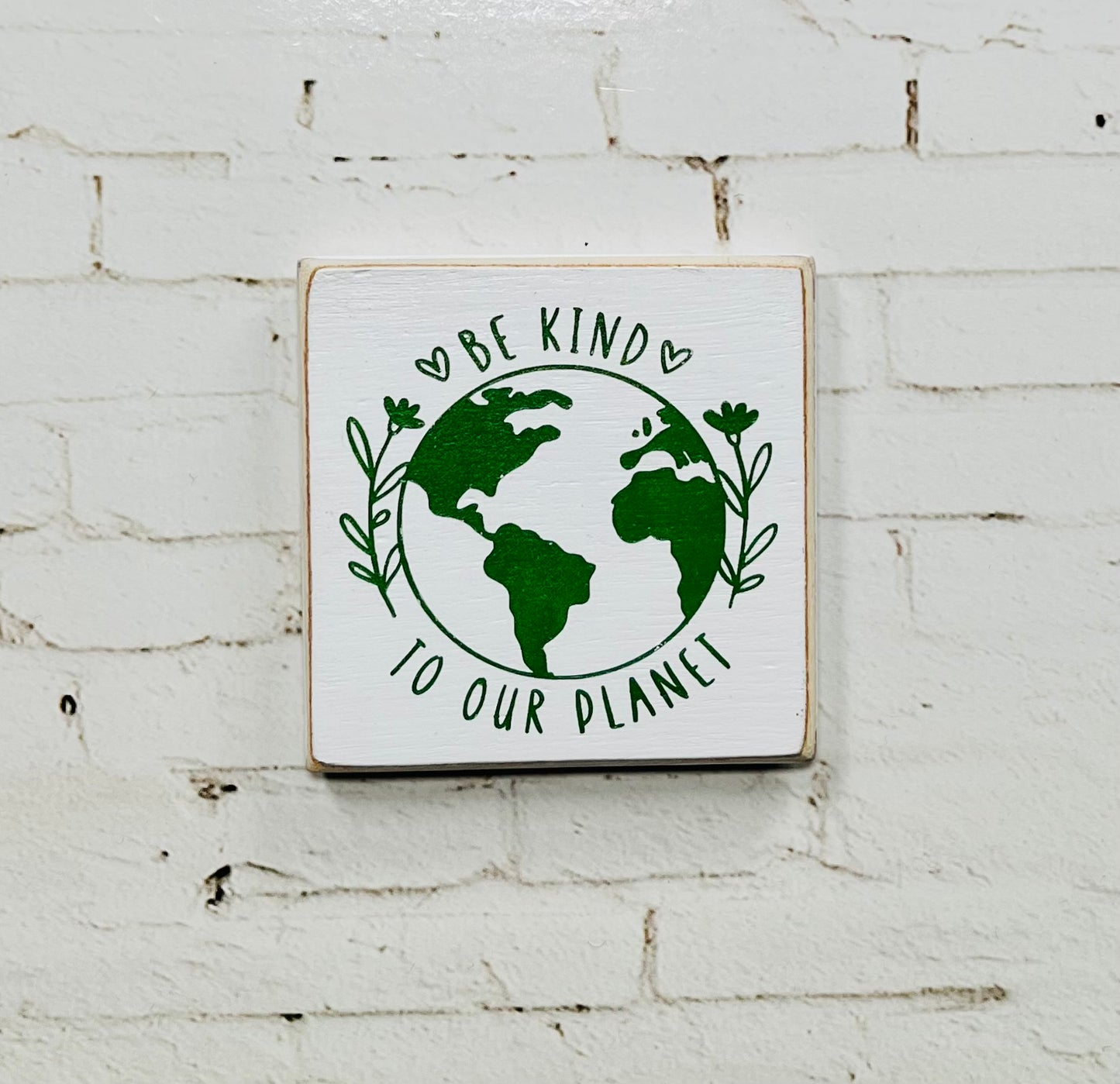 Love Planet Earth Magnet Set